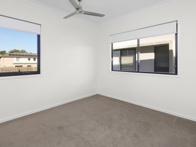 51 Finch Parade, Rochedale
