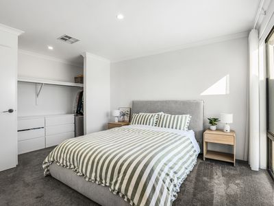 22 ESPIRIT WAY, Baldivis