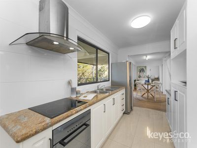 10 Balmoral Drive, Castle Hill