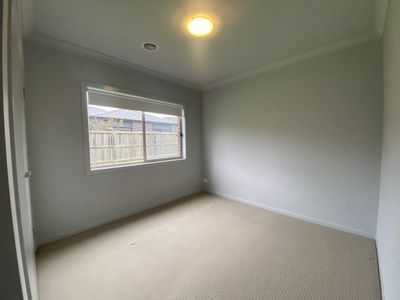 15 Rathdowne Drive, Mickleham
