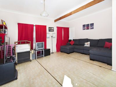 18 Bruce Road, Warrawong