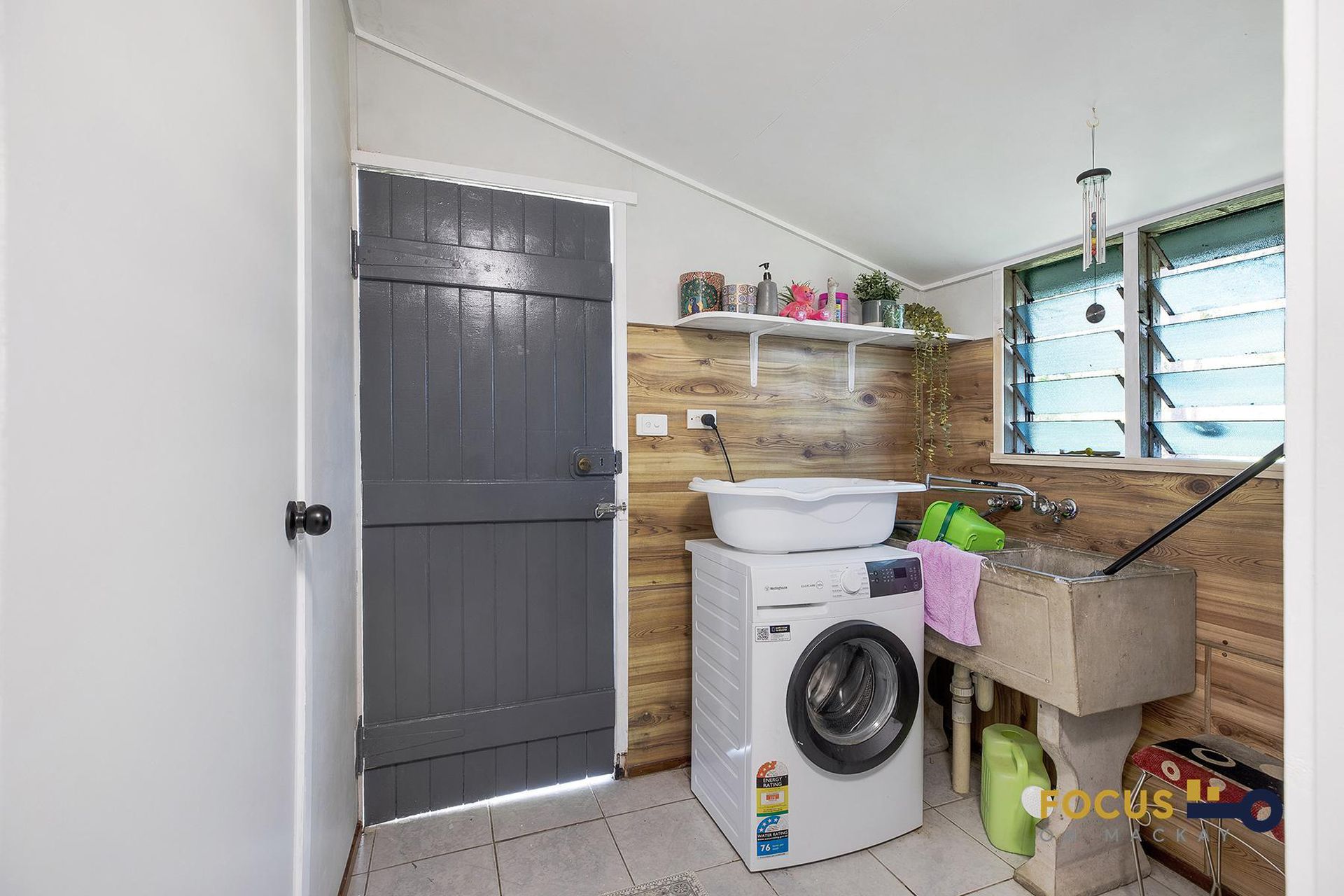 684 Armstrong Beach Rd, Armstrong Beach