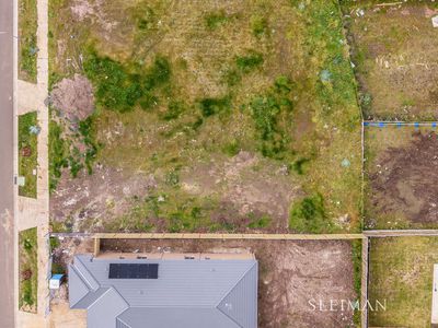 6 Free Crescent, Sunbury