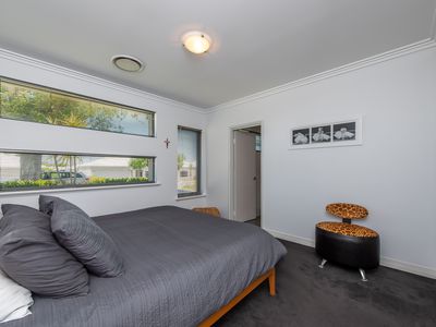 11A May Drive, Nollamara