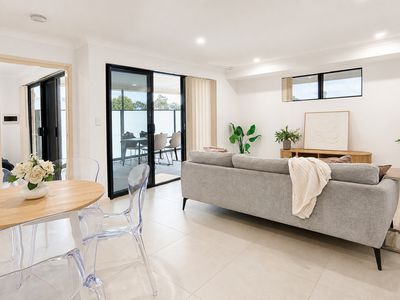 8 / 10 Trink Street, Cloverdale