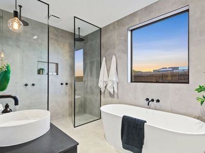 63 Nazarene Crescent, Schofields