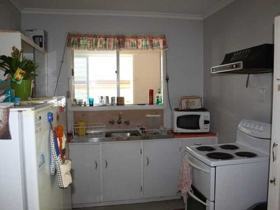 9 Gibbs Street, Churchill