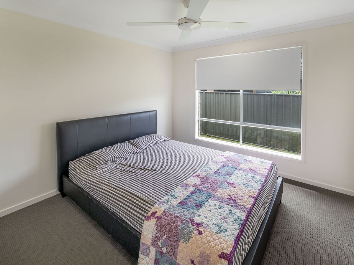 4 Rockpool Avenue, Sandy Beach