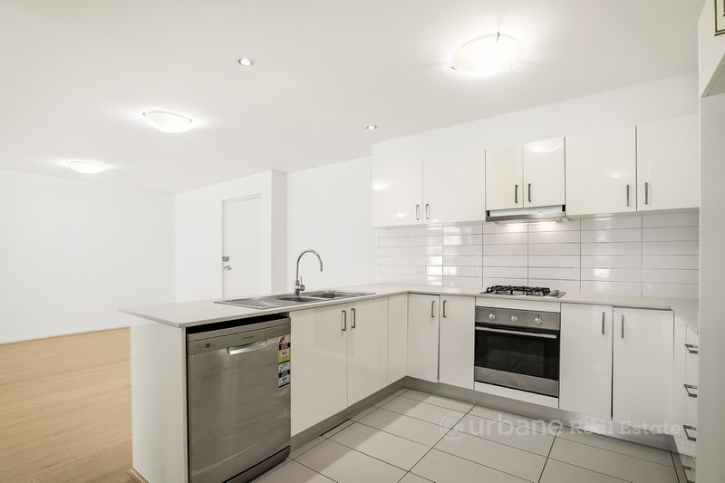 27 / 8 Marlborough Road, Homebush West