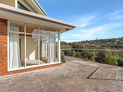 65 Westbury Road, South Launceston