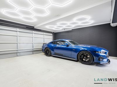 4 Topsails Close, Werribee South