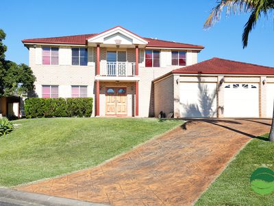 23 Gillian Crescent, Hassall Grove
