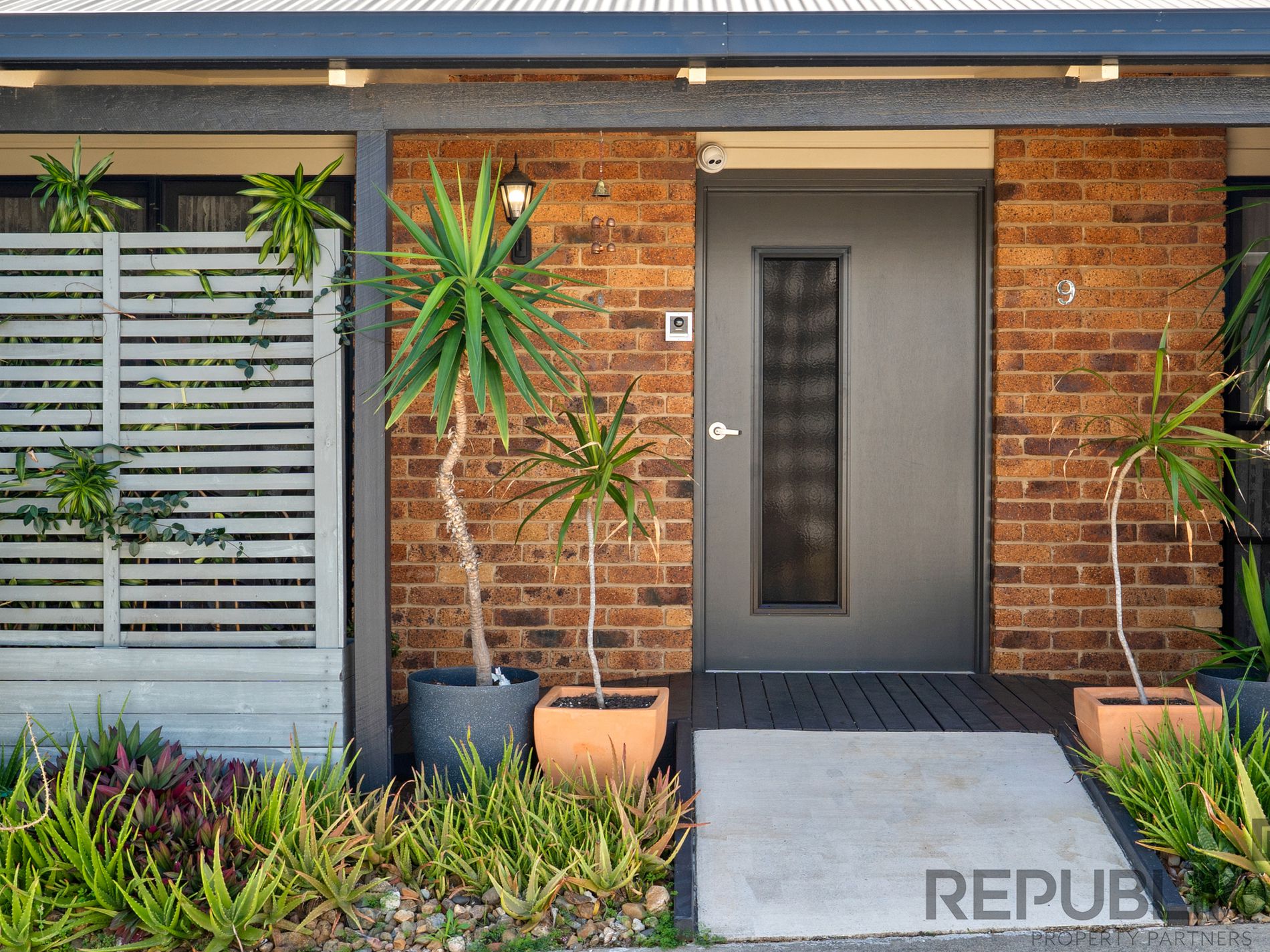 9 BAXTON PLACE, Shailer Park