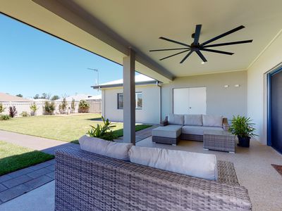 70 Champagne Drive, Dubbo