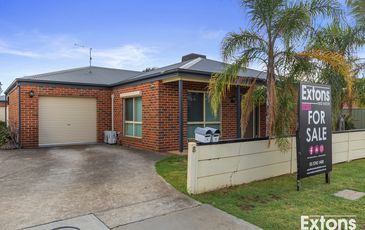 1 / 8 Dunlop Street, Yarrawonga