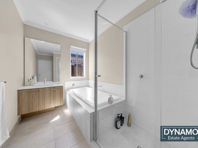 9 Spreading Road, Mickleham