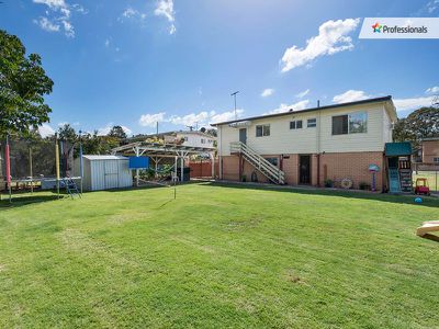 20 / Camelia Avenue, Logan Central