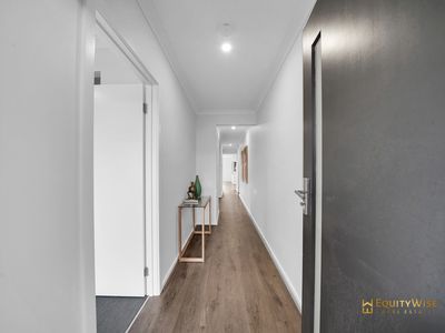 7 Ballister St, Wyndham Vale