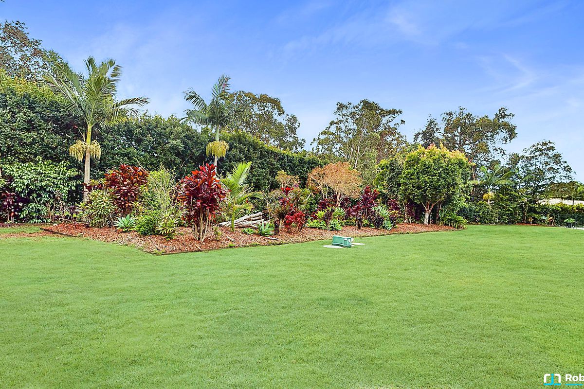 4 Exford Court, Cooroibah