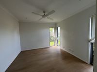 4 Hoop Pine Circuit, Coomera