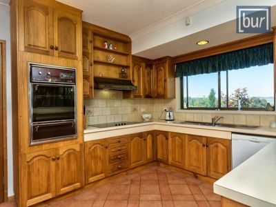2174 Beechworth-Wodonga Road, Leneva