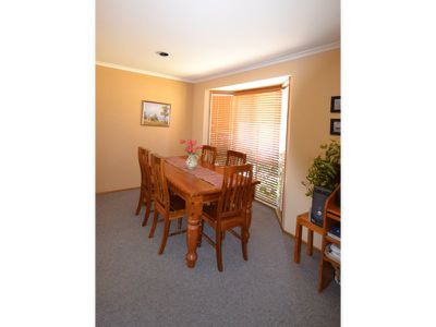 55 Valley Avenue , Mount Beauty