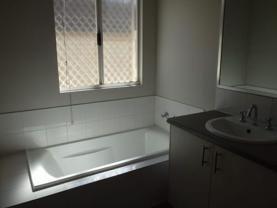 10 Dowitcher Avenue, South Hedland