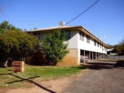 2 / 17 MANNING STREET, Narrabri