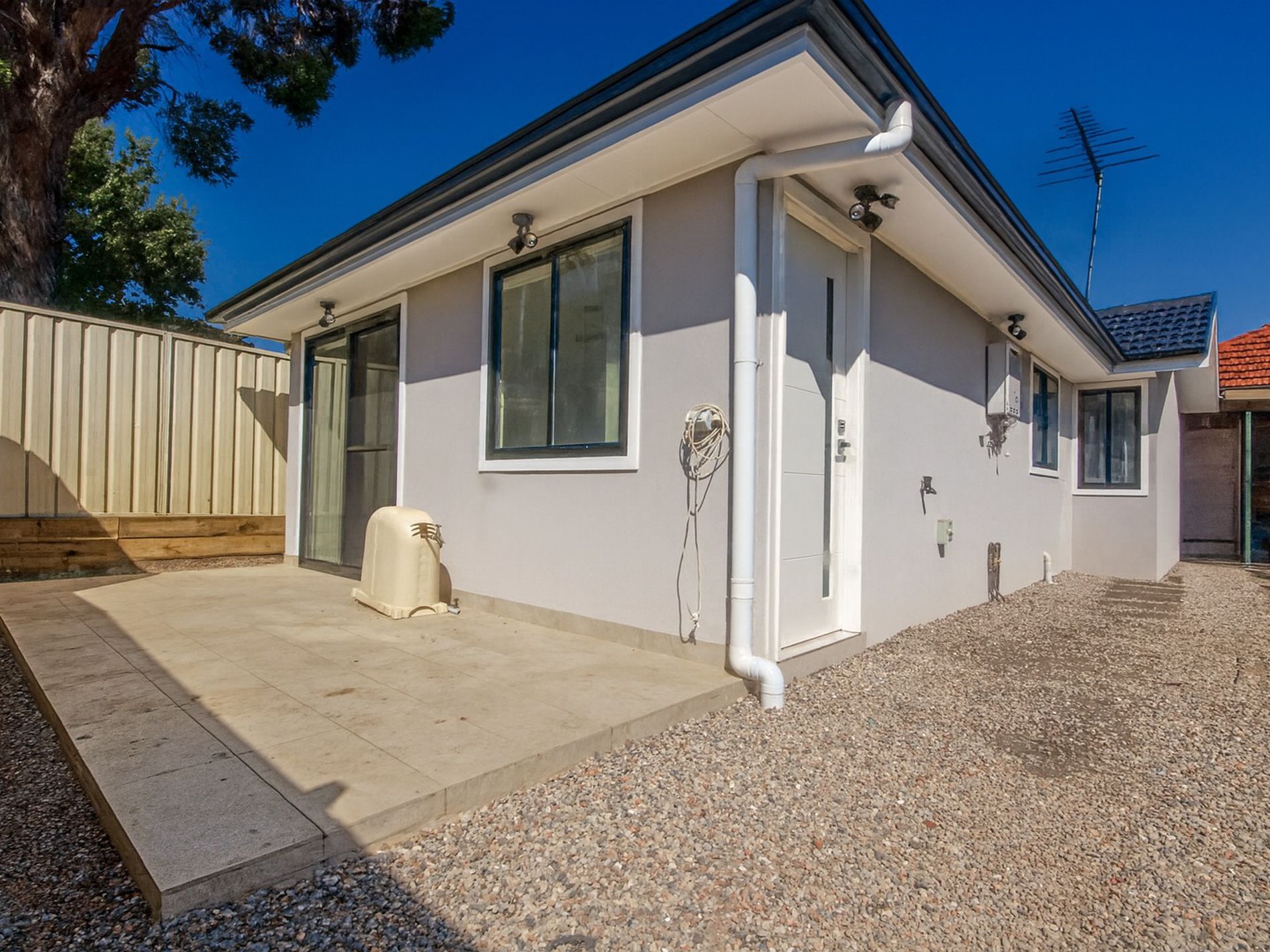 1 / 91 Hillcrest Avenue, Greenacre