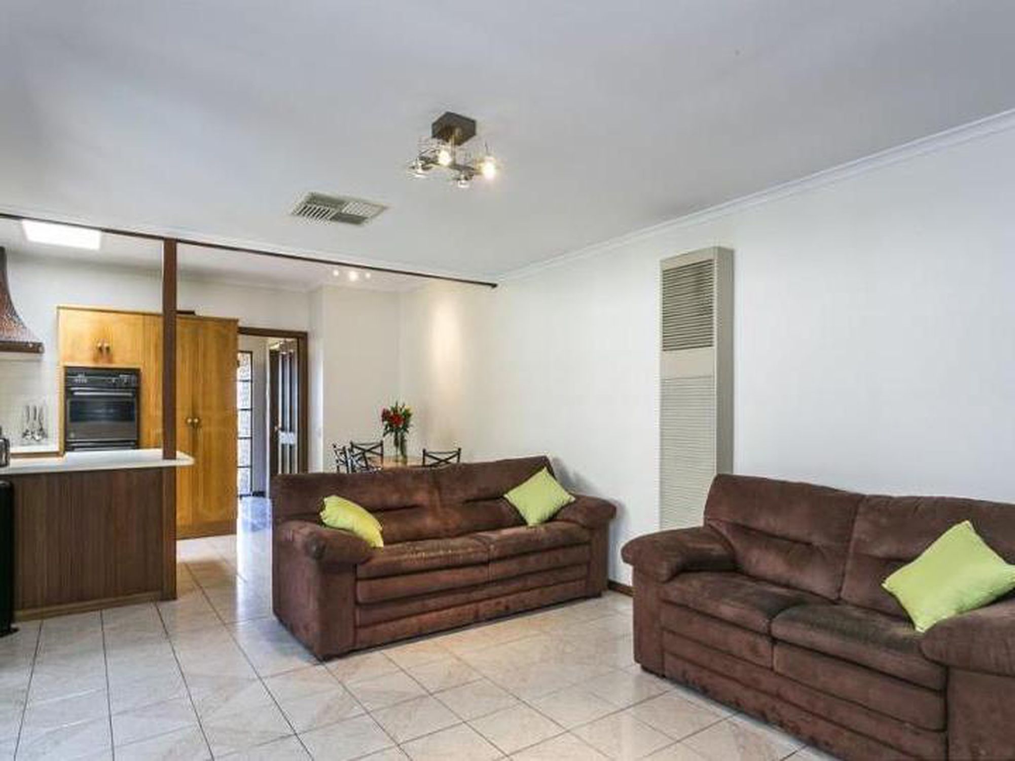 16 Lapwing Street, Hallett Cove