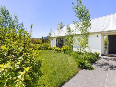 44 Manorina Way, Macedon