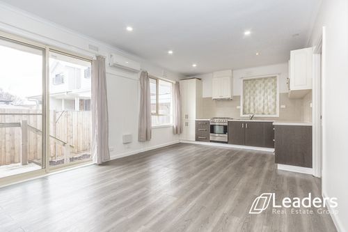 1 / 16 AMBON STREET, Preston