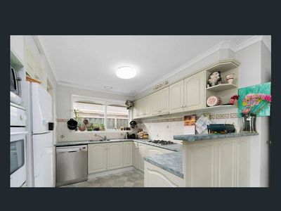 55 Huntingfield Drive, Hoppers Crossing