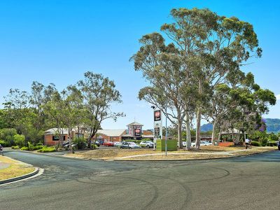 4 / 42 Lyndhurst Drive, Bomaderry