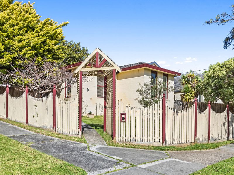 51 Sycamore Road, Frankston South