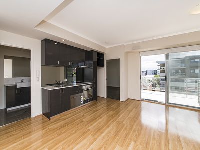 44 / 35 Wellington St, East Perth