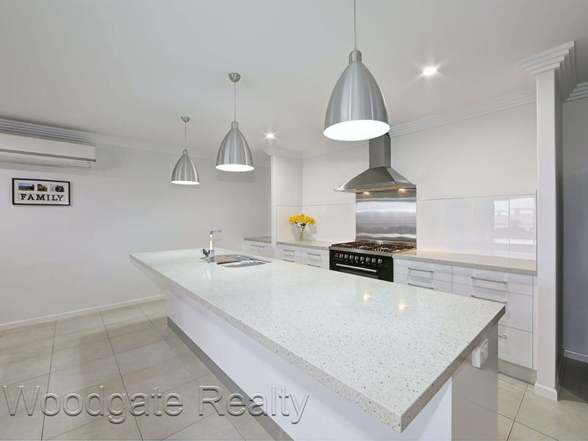 5 Honeyeater Ct, Woodgate
