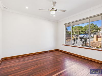 27 Stockdale Crescent, Wembley Downs