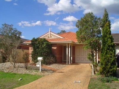 4 Banyule Court, Wattle Grove
