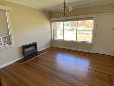 101 Bladin Street, Laverton