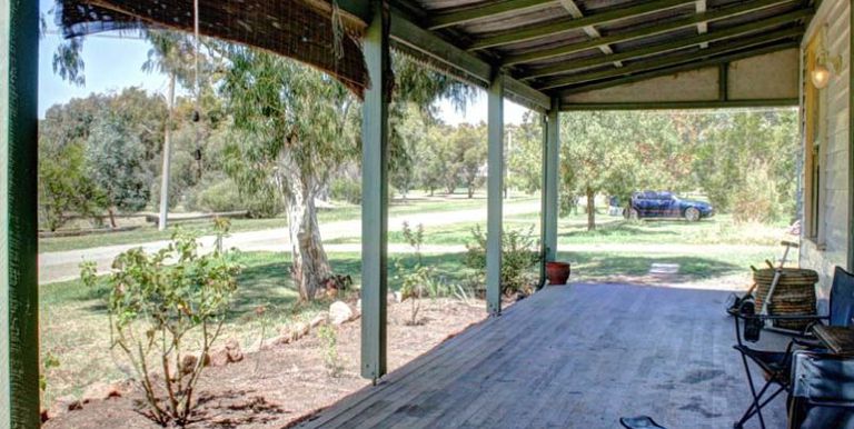 43 Hurley Street, Longwood