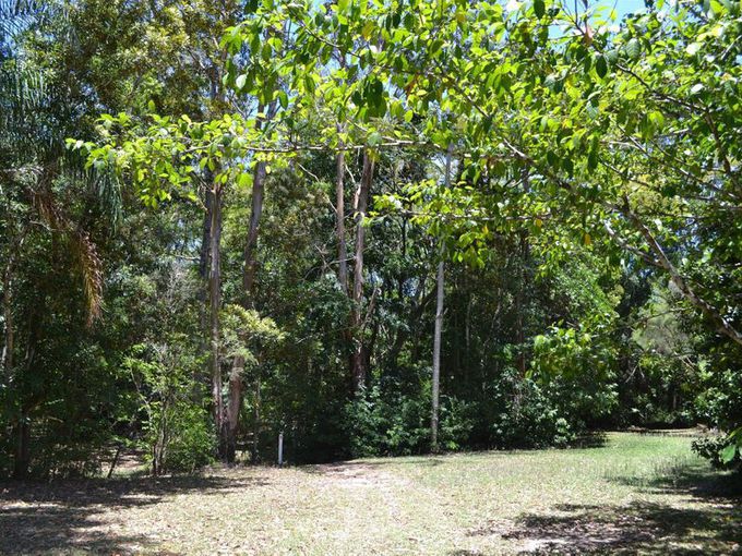 77 Ninderry Road, Bridges