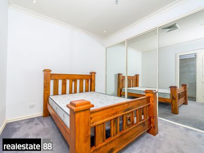 310 / 2 St Georges Terrace, Perth
