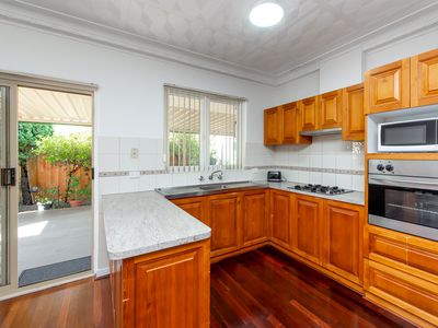 30 Camden Street, Dianella