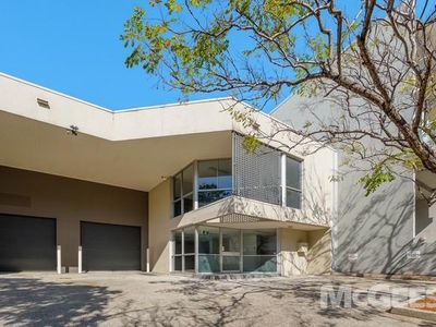 2 / 100 Campbell Street, Bowen Hills