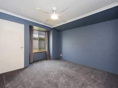 16 Charente Close, Port Kennedy
