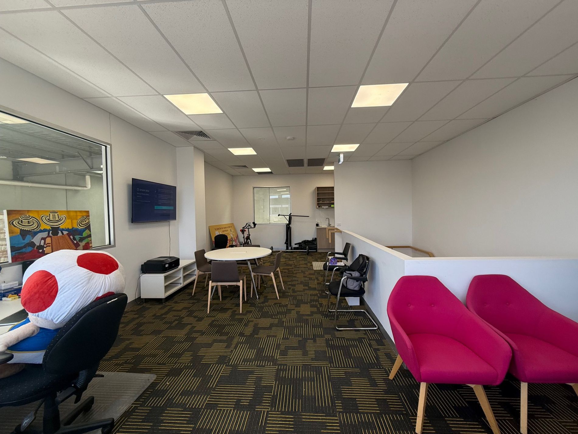 2 / 18 Network Drive, Truganina