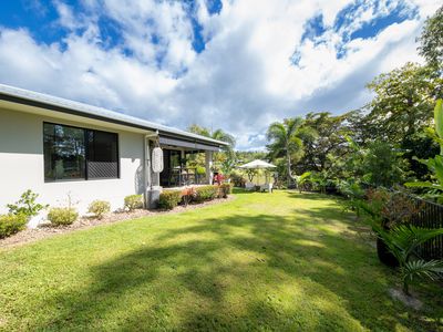 3 Grevillea Place, Cannonvale