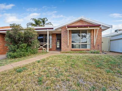 20 Nankiville Road, Hannans