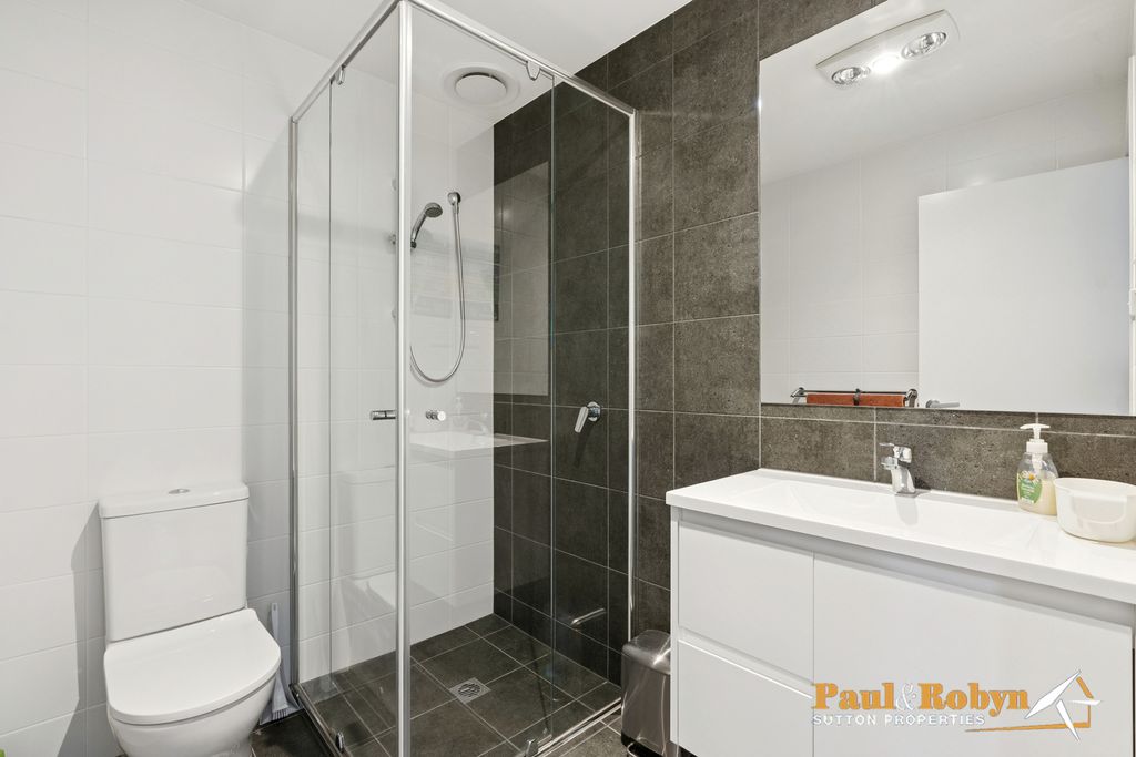 11C Woodberry Avenue, Coombs